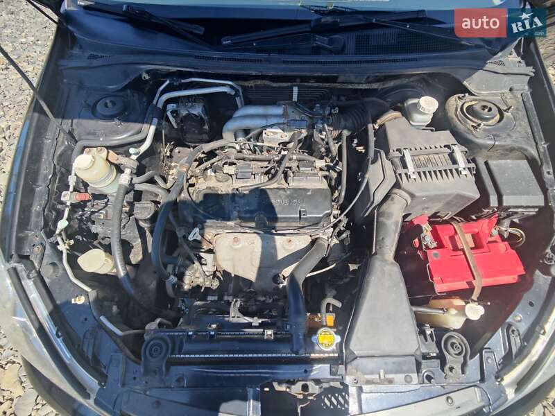 Седан Mitsubishi Lancer 2005 в Мукачево фото 6 Седан Mitsubishi Lancer 2005 в Мукачево