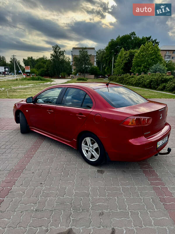 Седан Mitsubishi Lancer 2008 в Українці