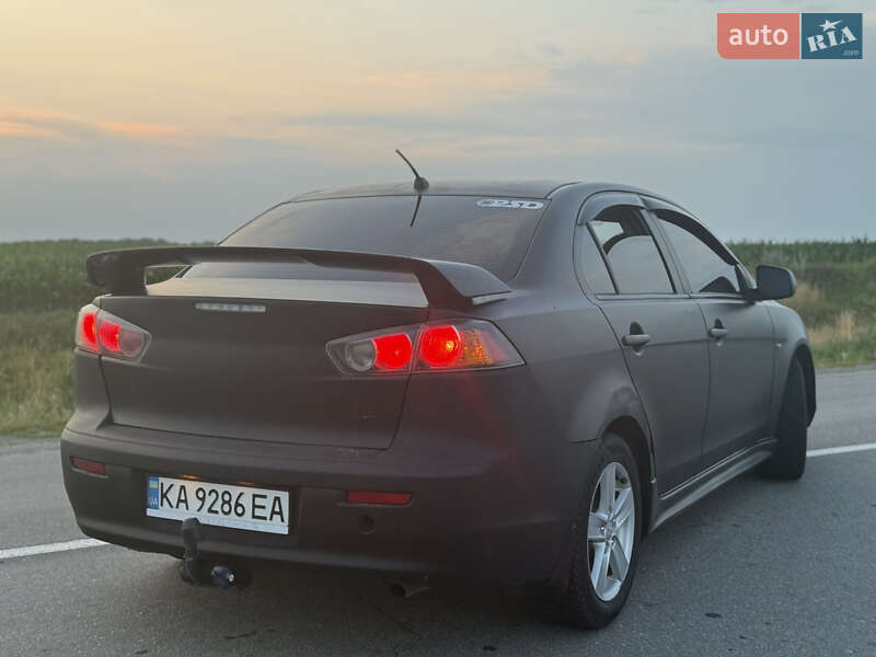 Седан Mitsubishi Lancer 2009 в Старокостянтинові