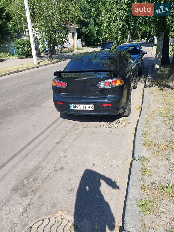 Седан Mitsubishi Lancer 2011 в Житомире