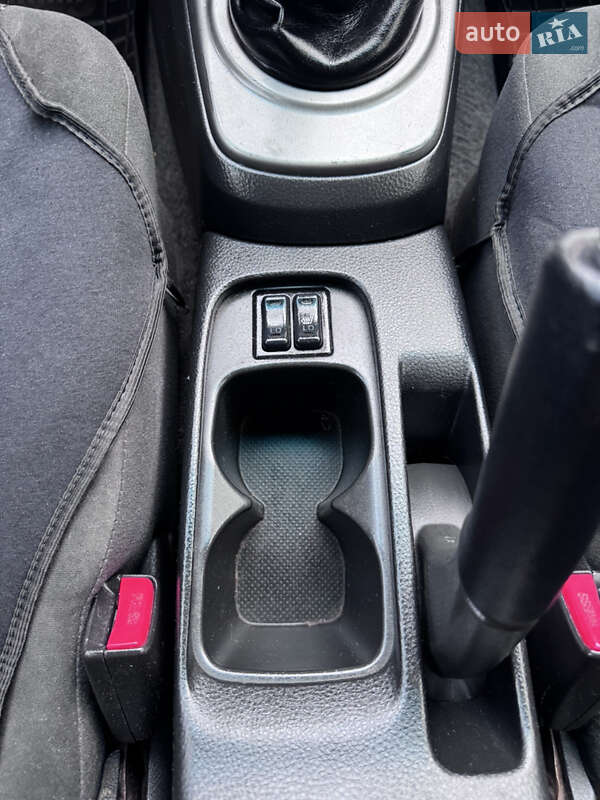 Седан Mitsubishi Lancer 2008 в Киеве