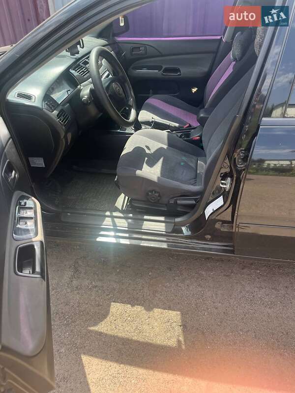 Седан Mitsubishi Lancer 2004 в Полтаве