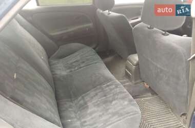 Седан Mitsubishi Lancer 1996 в 