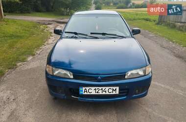 Седан Mitsubishi Lancer 1996 в 