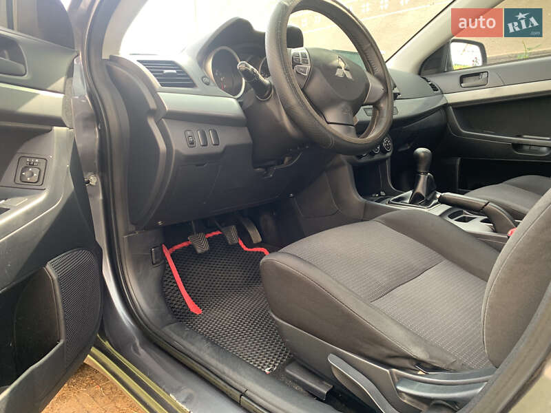 Седан Mitsubishi Lancer 2011 в Балте
