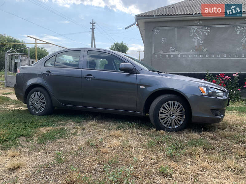 Седан Mitsubishi Lancer 2011 в Балте