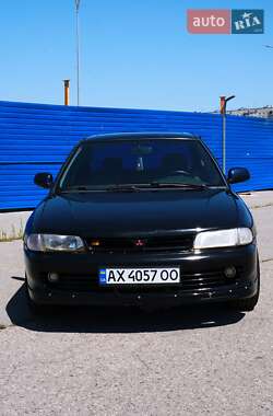 Седан Mitsubishi Lancer 1995 в Харкові