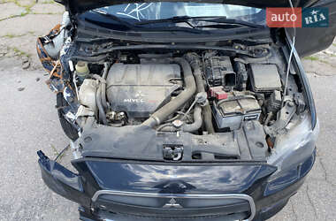 Седан Mitsubishi Lancer 2015 в 