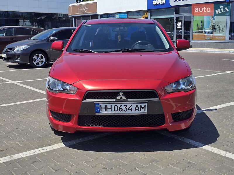 Седан Mitsubishi Lancer 2010 в Одессе