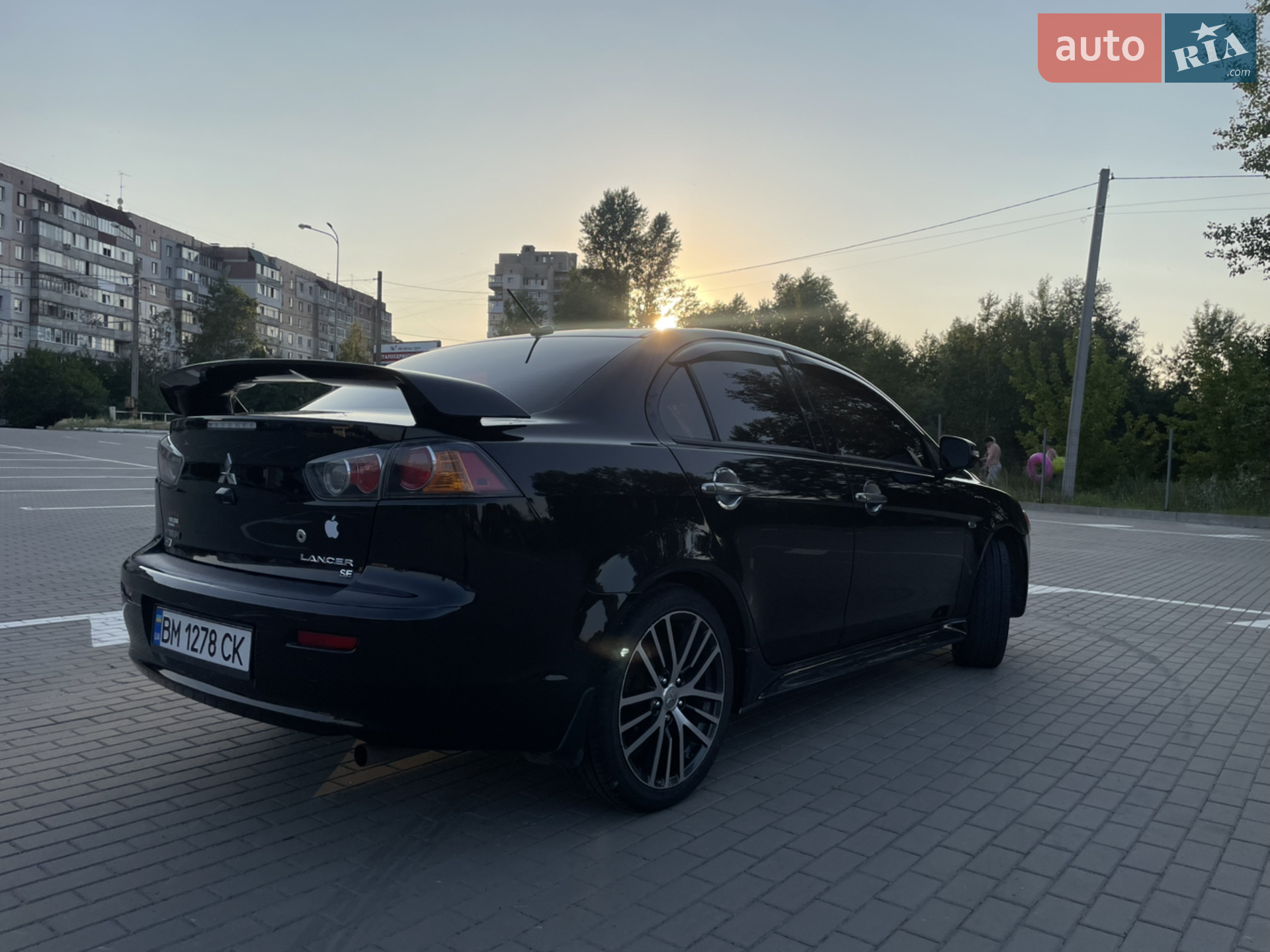 2017 Mitsubishi Lancer - мініатюра 8