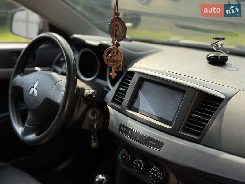 Седан Mitsubishi Lancer 2007 в Сумах