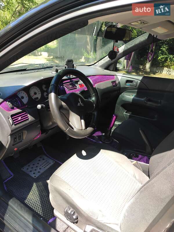 Седан Mitsubishi Lancer 2007 в Днепре