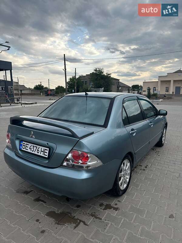 Седан Mitsubishi Lancer 2007 в Доманевке
