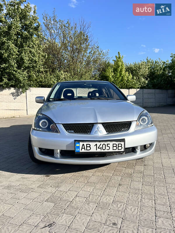 Седан Mitsubishi Lancer 2008 в Кривому Розі