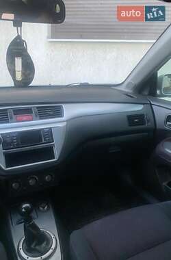 Универсал Mitsubishi Lancer 2005 в 