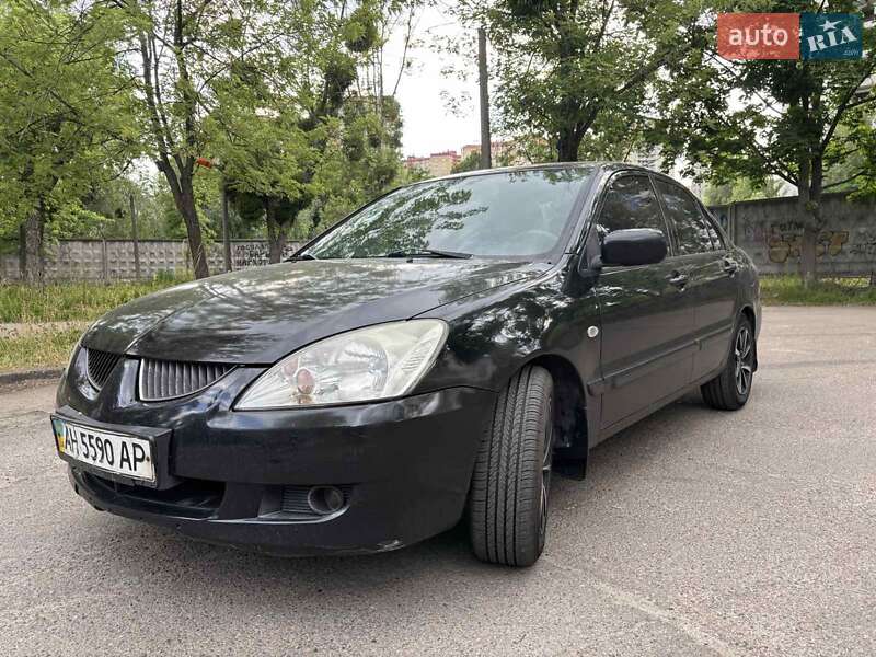 Mitsubishi Lancer 2005