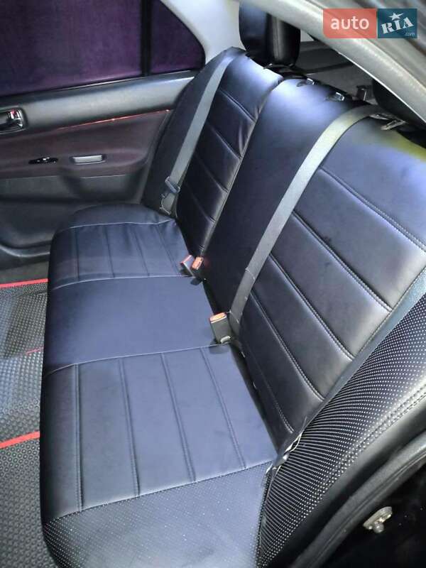 Седан Mitsubishi Lancer 2007 в Южноукраинске