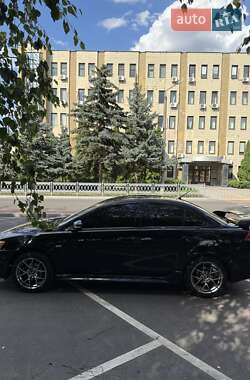 Седан Mitsubishi Lancer 2016 в 
