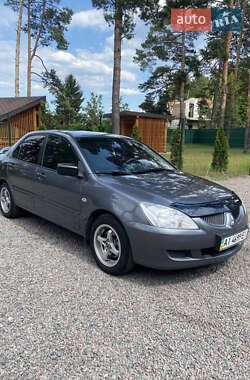 Седан Mitsubishi Lancer 2004 в Ирпене