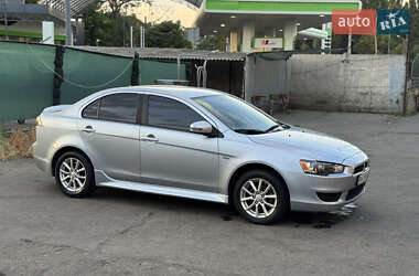 Седан Mitsubishi Lancer 2014 в Одессе