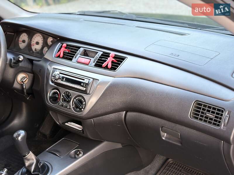 Седан Mitsubishi Lancer 2008 в Львові