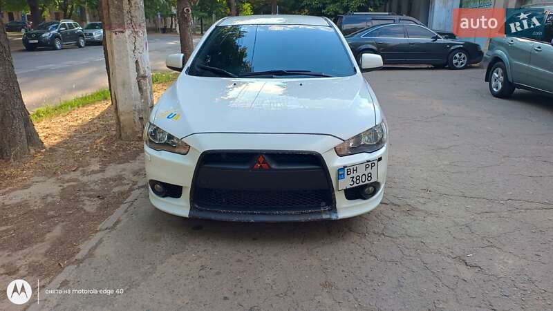 Хэтчбек Mitsubishi Lancer 2011 в Николаеве