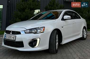 Седан Mitsubishi Lancer 2015 в Киеве