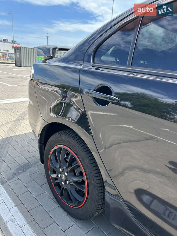 Седан Mitsubishi Lancer 2008 в Одессе