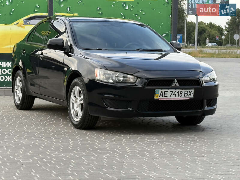 Седан Mitsubishi Lancer 2008 в Днепре