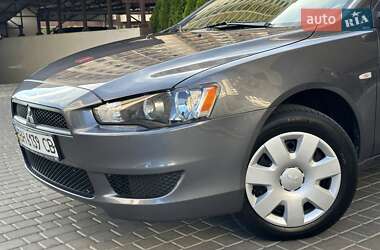 Седан Mitsubishi Lancer 2009 в 