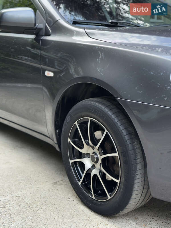 Седан Mitsubishi Lancer 2008 в Бурштині