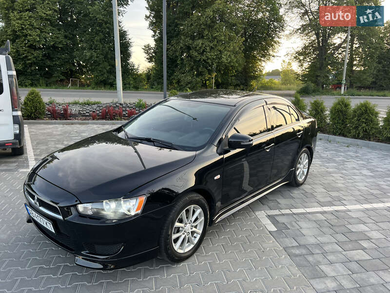 Седан Mitsubishi Lancer 2015 в Вінниці
