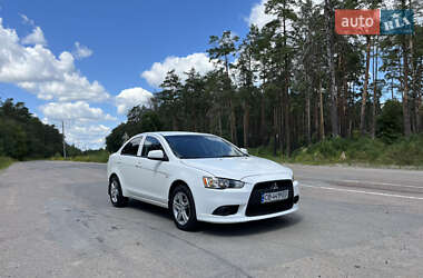Седан Mitsubishi Lancer 2012 в Чернігові