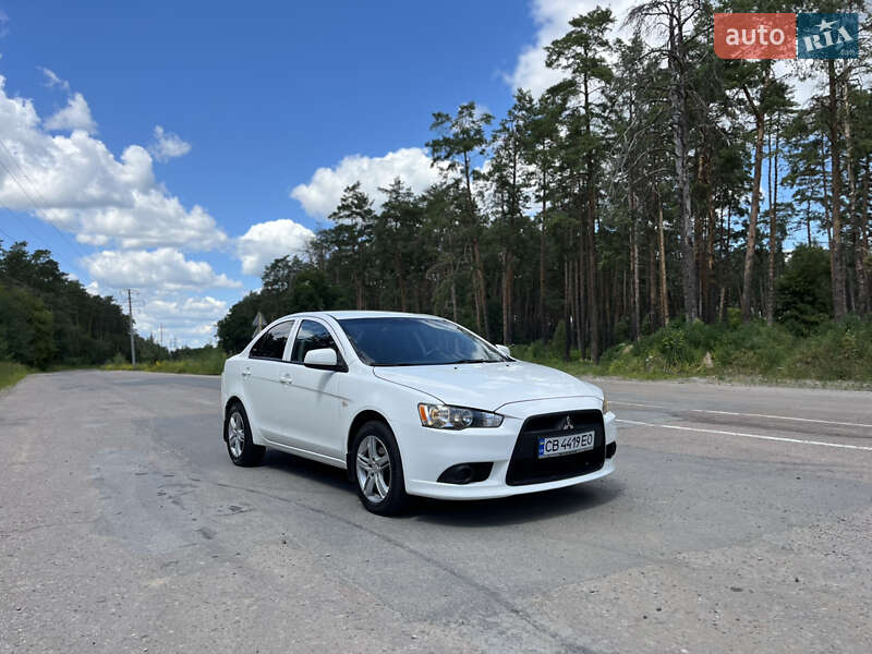 Mitsubishi Lancer 2012