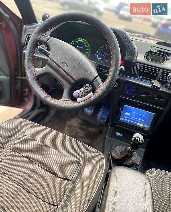 Седан Mitsubishi Lancer 1991 в Одесі