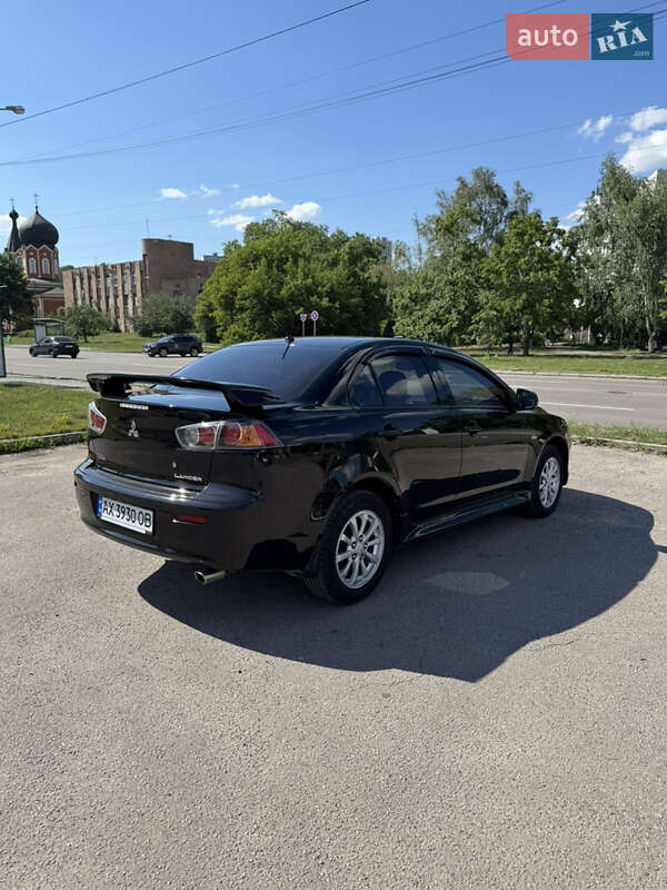 Седан Mitsubishi Lancer 2011 в Харькове