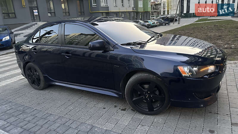 Седан Mitsubishi Lancer 2013 в Івано-Франківську