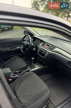 Седан Mitsubishi Lancer 2005 в 