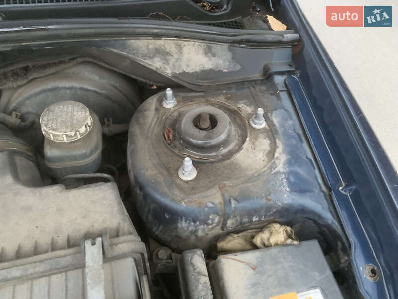 Седан Mitsubishi Lancer 2006 в Львове