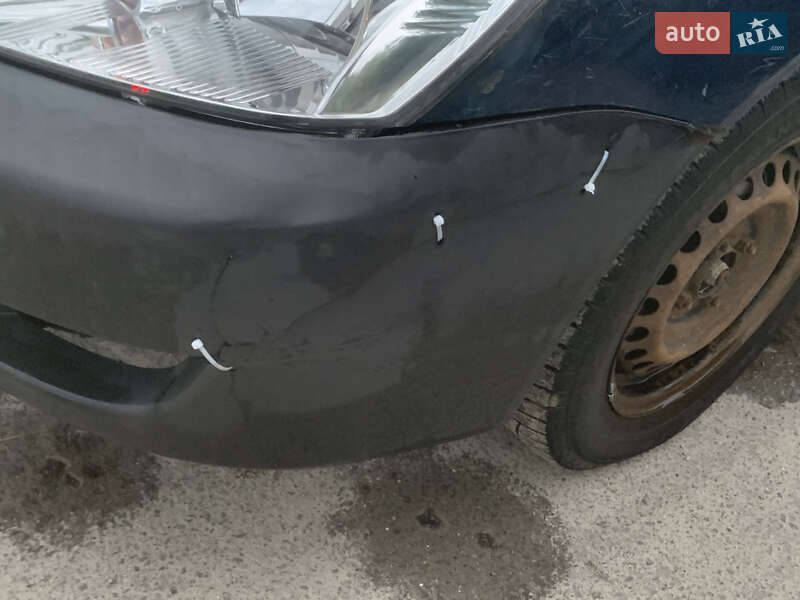 Седан Mitsubishi Lancer 2006 в Львове