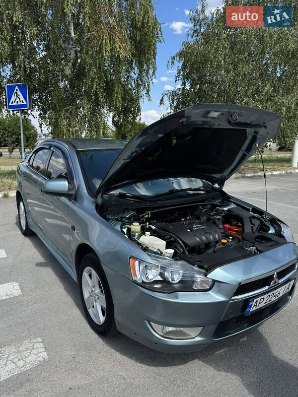 Седан Mitsubishi Lancer 2008 в Запорожье