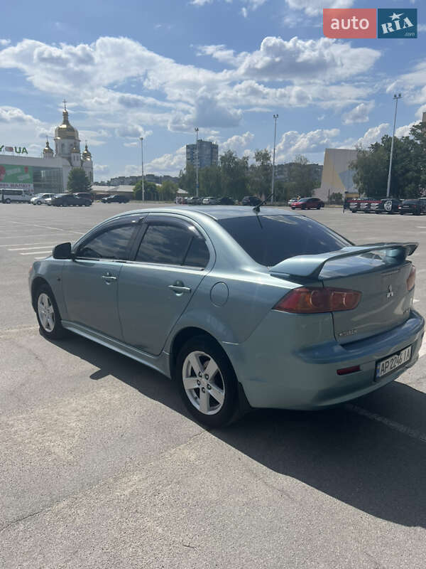 Седан Mitsubishi Lancer 2008 в Запорожье