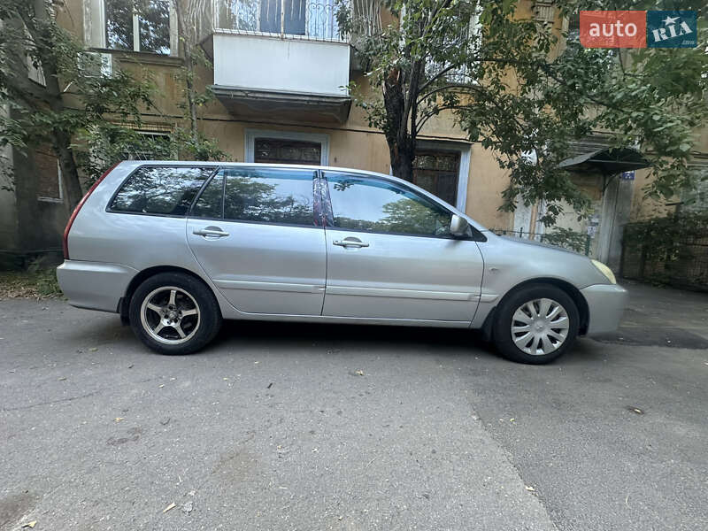 Універсал Mitsubishi Lancer 2005 в Миколаєві