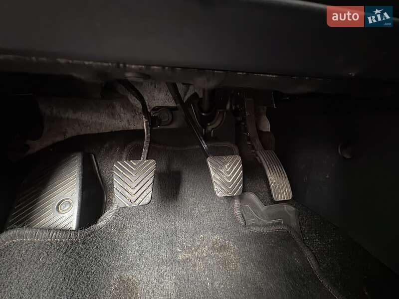 Седан Mitsubishi Lancer 2008 в Виннице