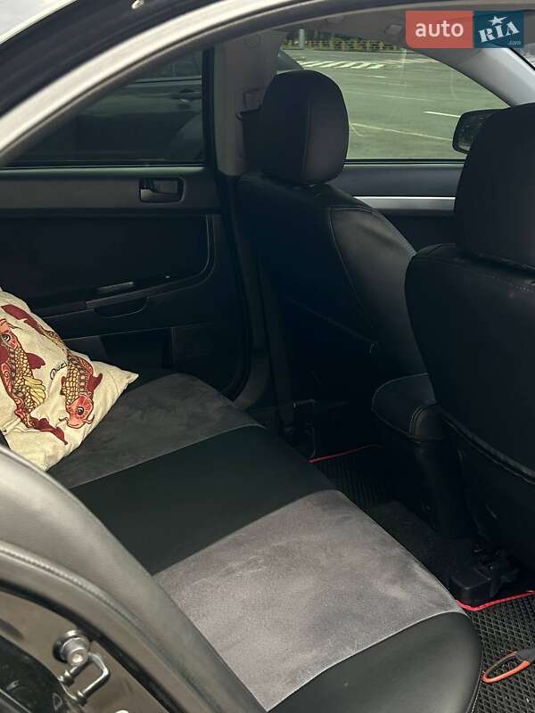 Седан Mitsubishi Lancer 2007 в Запорожье