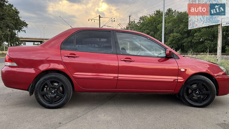 Седан Mitsubishi Lancer 2006 в Одессе