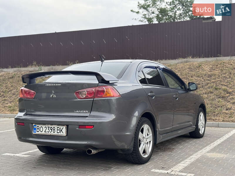 Седан Mitsubishi Lancer 2007 в Тернополе