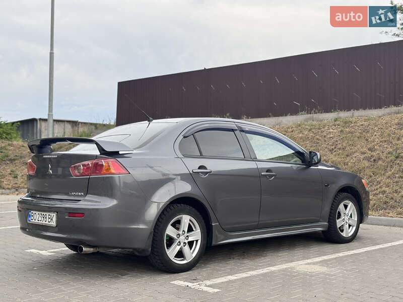 Седан Mitsubishi Lancer 2007 в Тернополе