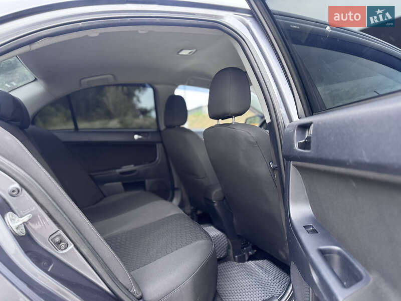 Седан Mitsubishi Lancer 2007 в Тернополе