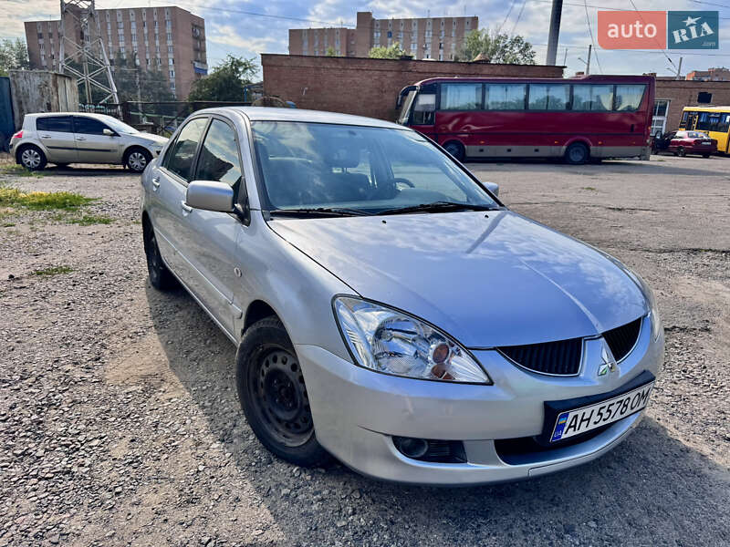 Седан Mitsubishi Lancer 2005 в Полтаві